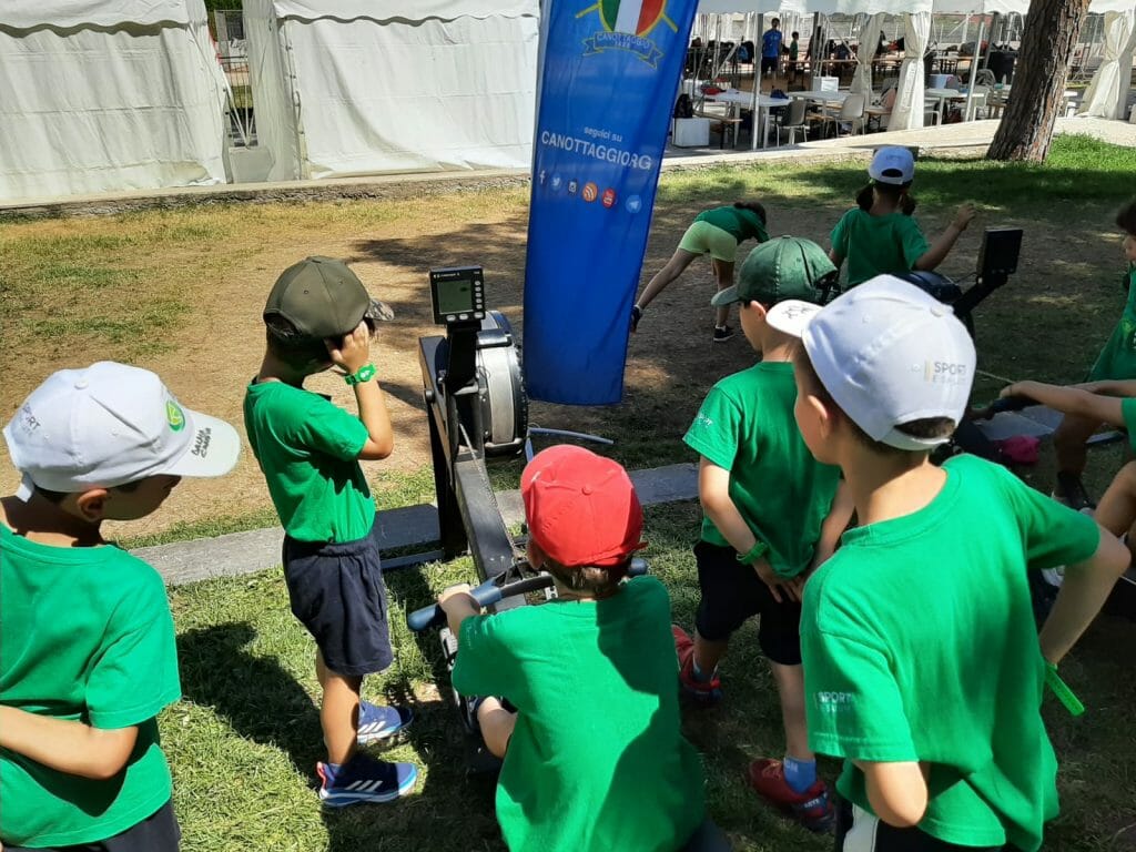 Foro Italico Camp Il Canottaggio In Prima Linea A Favore Dei